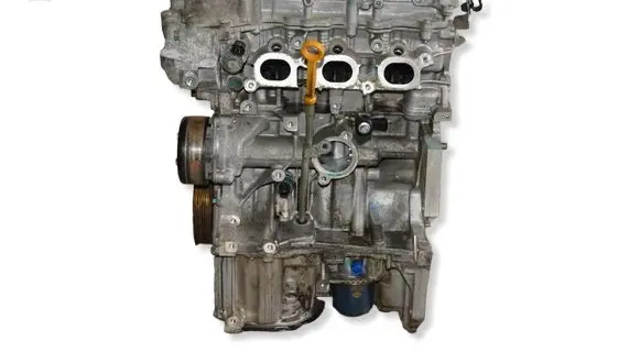 Nissan Note (E12) Engine swap HR12