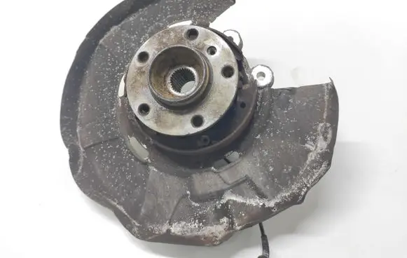 BMW 7 F01 F02 F03 F04 Rear wheel hub 6797447