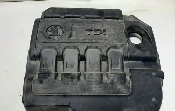 Skoda Octavia Mk3 (5E) Engine cover (trim) 04L103925N