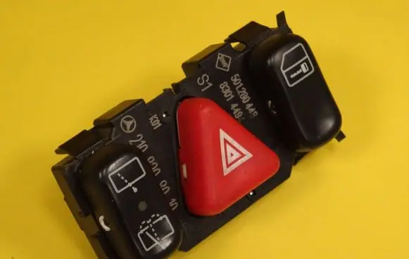 Mercedes-Benz E W210 Hazard light switch 2108208010