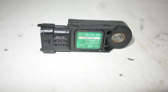 Opel Vivaro Air pressure sensor 0281002997
