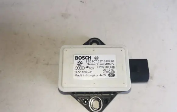 Audi A4 S4 B7 8E 8H ESP acceleration yaw rate sensor 8E0907637B 0265005618