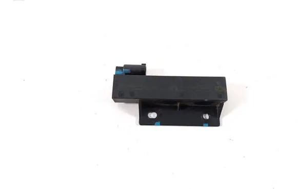 Dodge Journey Aerial antenna amplifier 68068148AA