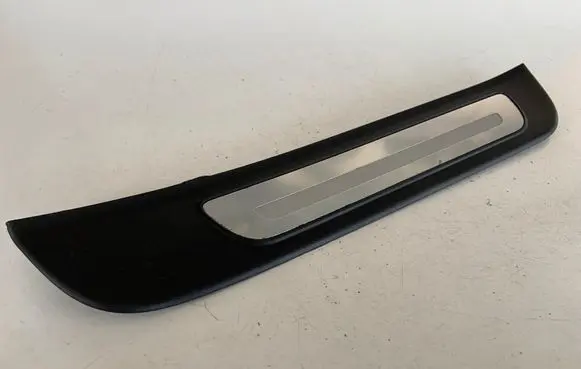 Audi A7 S7 4G Rear sill trim cover 4G8853376