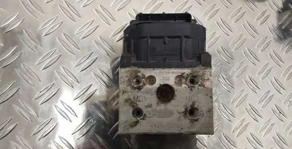 Toyota Corolla E120 E130 ABS Pump 4451002050 8954102030