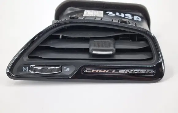 Dodge Challenger Dashboard side air vent grill/cover trim 5LE09SZ0AG P5LE09SZ0AG I05176103XX