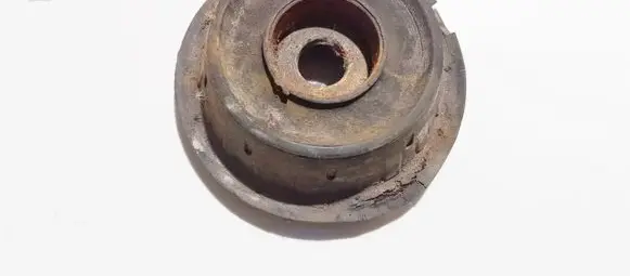 Coil spring mount