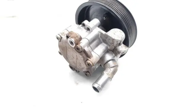 Opel Vivaro Power steering pump 7613955611 8200357347