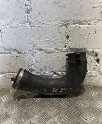 Intercooler hose/pipe