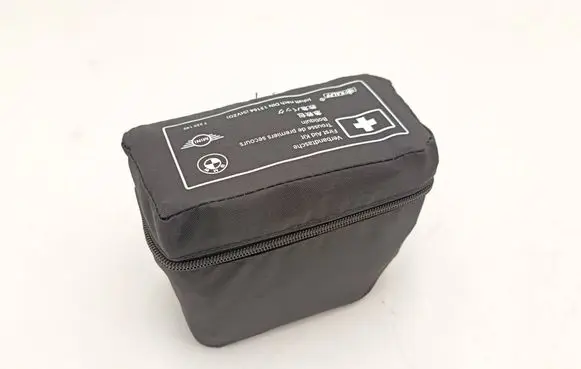 BMW 5 G30 G31 G38 First aid kit 7229149