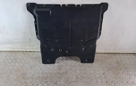 Volkswagen Polo VI Engine splash shield/under tray 2Q0825236G 2Q0825236H