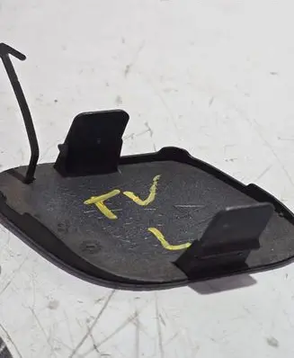 Toyota Verso Front tow hook cap/cover 521270F050
