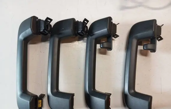 Volvo V40 A set of handles for the ceiling 31305679
