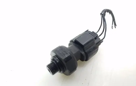 Lexus GS 300 350 430 450H Air conditioning (A/C) pressure sensor 