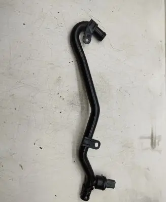 Volkswagen Tiguan Engine coolant pipe/hose 5N0121070L 5N0121070