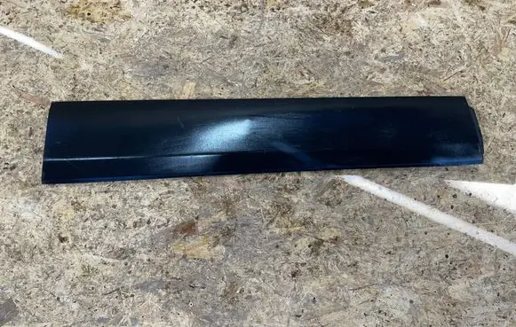 Mazda CX-30 Front door trim (molding) DGH9-51RB1 S2501M525