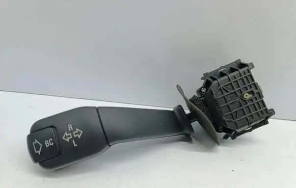 BMW 7 E38 Indicator stalk 8352172 61318352172
