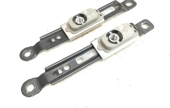 Nissan Pathfinder R51 Seat belt adjustment rail D6054003