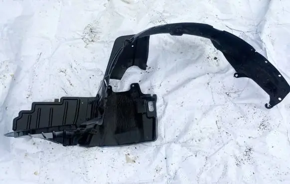 Mitsubishi Lancer Front wheel arch liner splash guards MN12680