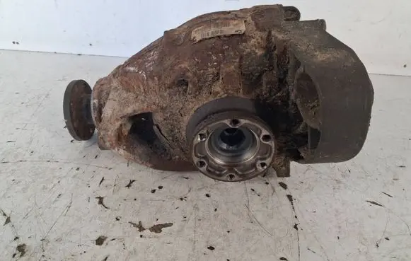 BMW 3 E90 E91 Rear differential 7529108 752910802