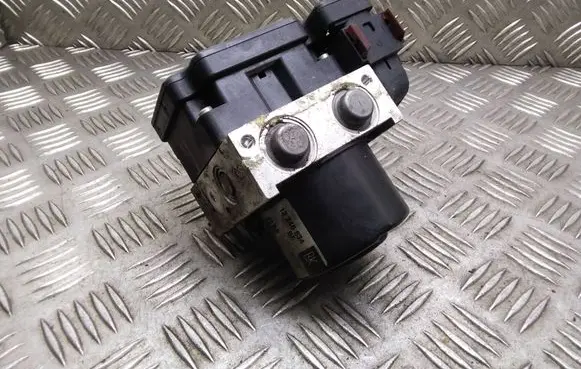 Opel Zafira B ABS Pump 13246534