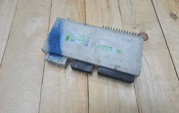 BMW 5 E39 Comfort/convenience module 6913519