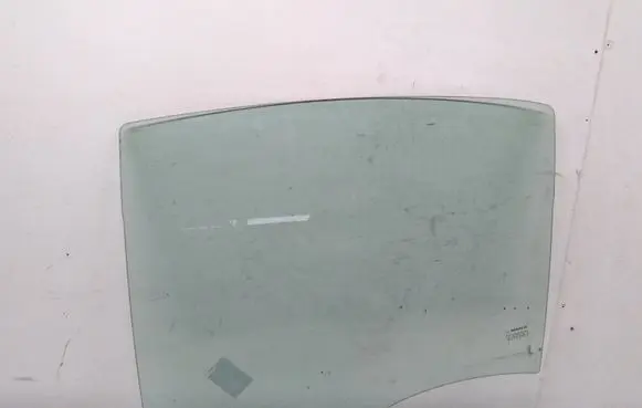 Renault Laguna II Rear door window glass