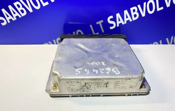 Volvo S80 Engine control unit/module MB079700895