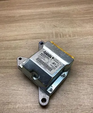 Renault Espace IV Airbag control unit/module 8200905314 605487700