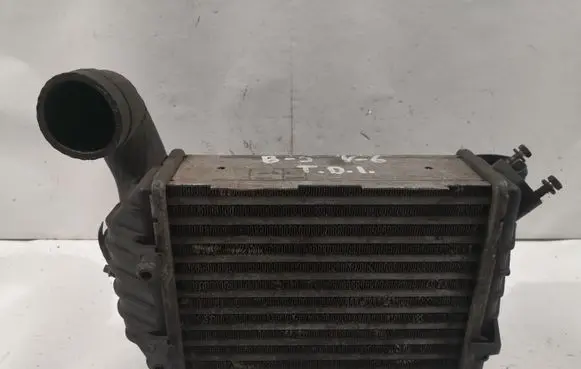 Volkswagen PASSAT B5 Intercooler radiator