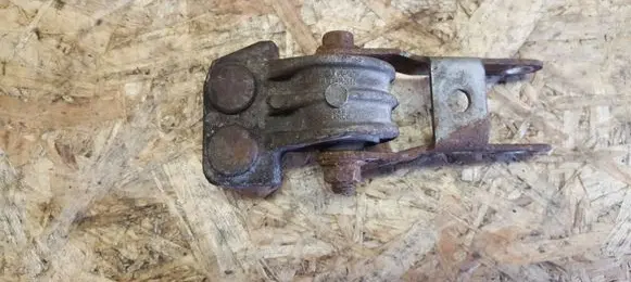 Volvo XC90 Gearbox mount 9445335