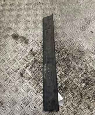Ford Mustang VI Front sill trim cover