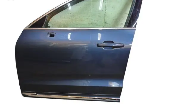 Volvo XC60 Front door