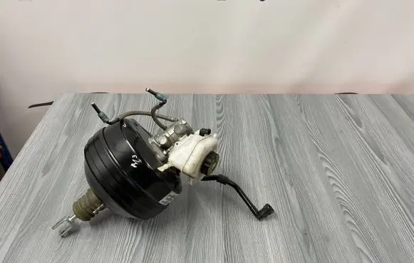 BMW M4 F82 F83 Brake booster 799808 29228489902 0204810520