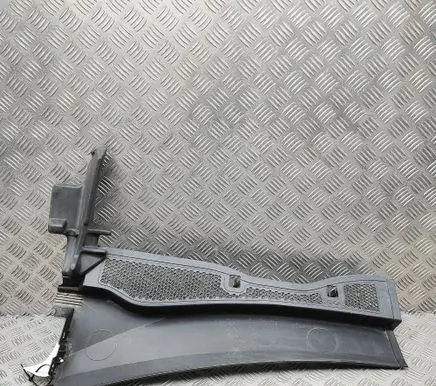 Opel Mokka B Wiper trim 9830472380