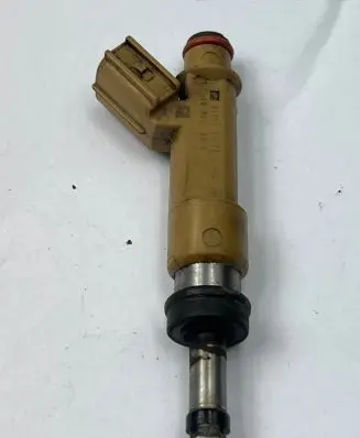 Toyota Prius (XW30) Fuel injector 2325037010 869012604