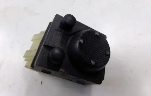 Volkswagen Sharan Wing mirror switch 95VW14B003BAW