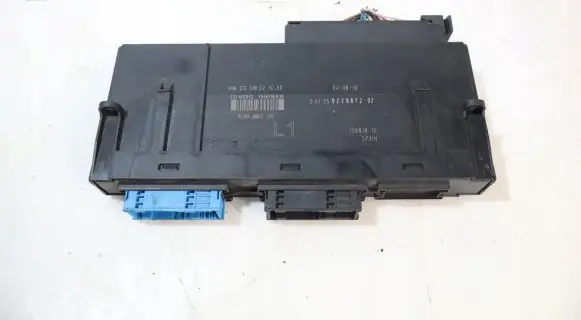BMW 1 E81 E87 Central body control module