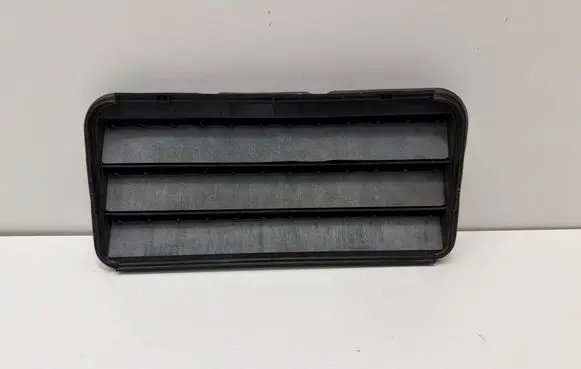 Tesla Model Y Quarter panel pressure vent 109875100C