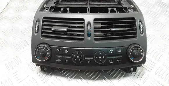 Mercedes-Benz E W211 Climate control unit 2118300385 2118300054