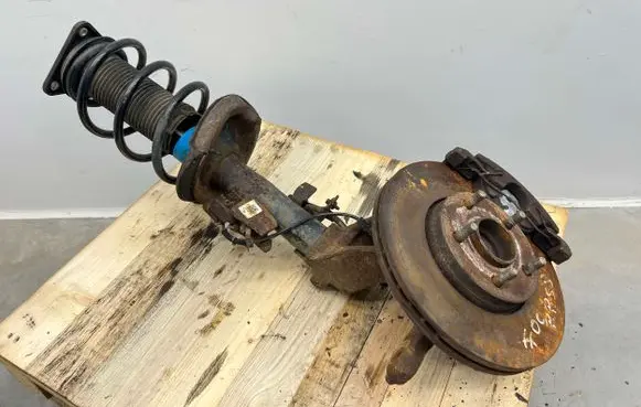 Front shock absorber with coil spring