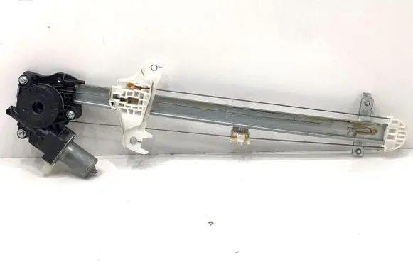 Suzuki Ignis Front door window regulator with motor 8353064P00