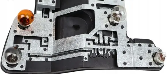 Volvo C70 Tail light bulb cover holder