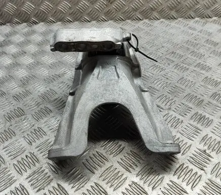 Honda Civic X Engine mount bracket 50820TGHA01