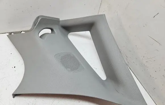 Audi A1 (C) pillar trim 8X4867288