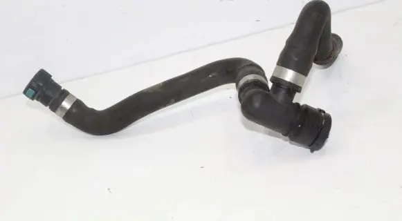 Jaguar XF X250 Engine coolant pipe/hose 8X2318K580BB