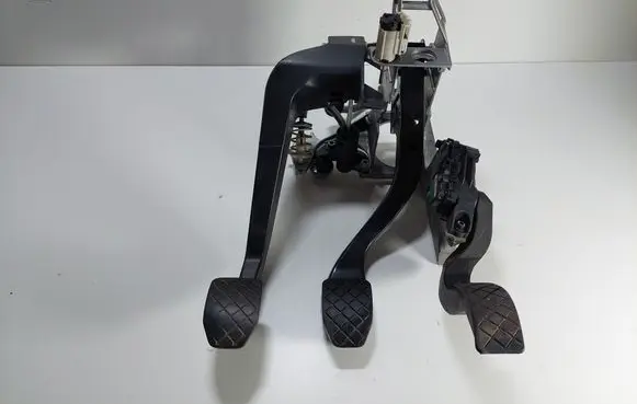 Audi A4 S4 B6 8E 8H Pedal assembly 8E1721117A 8E1721523C