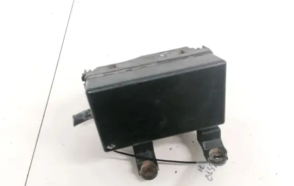 Nissan Almera Tino Fuse box set