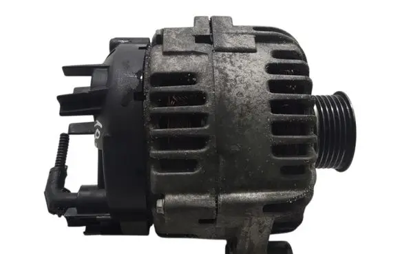BMW X3 E83 Generator/alternator 7797660