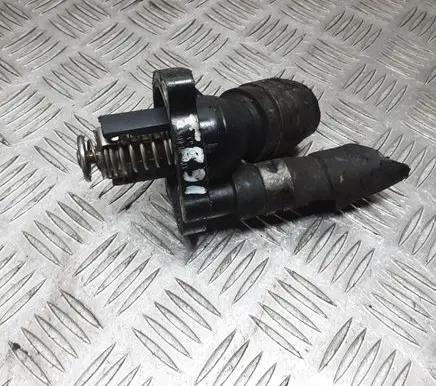 Thermostat/thermostat housing